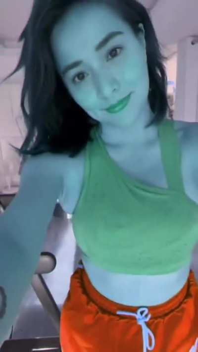 Cristine Reyes