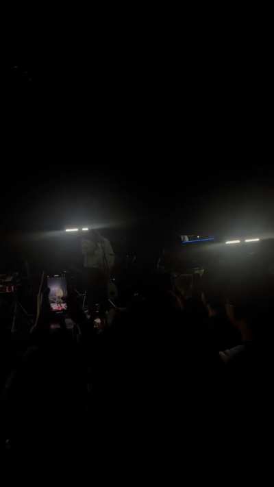 ANNIE &amp;amp; SKIN in VANCOUVER
