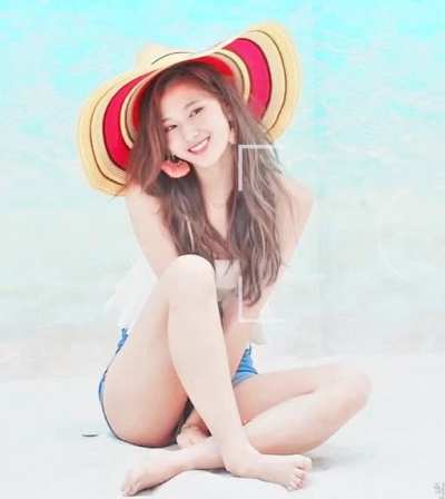 Sana Minatozaki