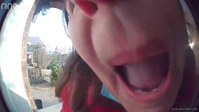 Stranger claims she owns the house