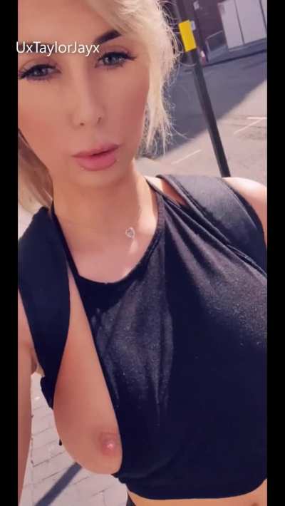 Casually walking through London with my nipple exposed &hellip; as u do