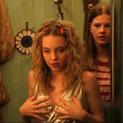 Want to grope Sydney Sweeney's huge tits and make her ride on top of me