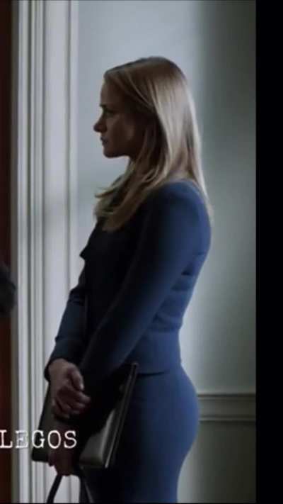 Stunning Ass in &lsquo;Gang Related&rsquo;