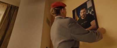 ru pov: "heil zelensky" - a russian commercial intended to educate the german population about war costs