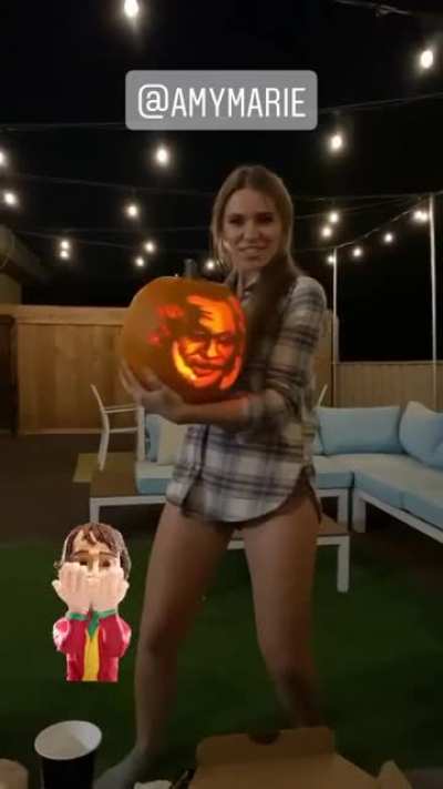 Pumpkin Carving &amp;amp; Legs 1