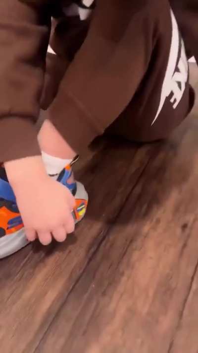 Sneakers with a built in garage