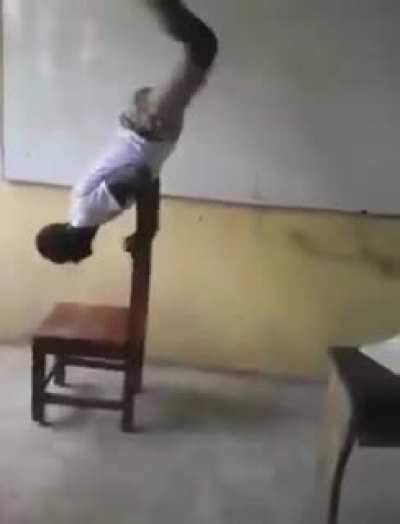 Ei