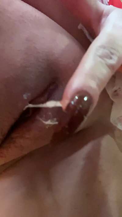 My pussy is talking. I wonder what it&rsquo;s saying 