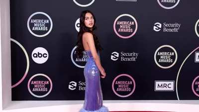 Your AMA New Artist of the Year