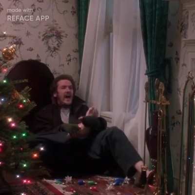 Home alone cast with felix and seàn.