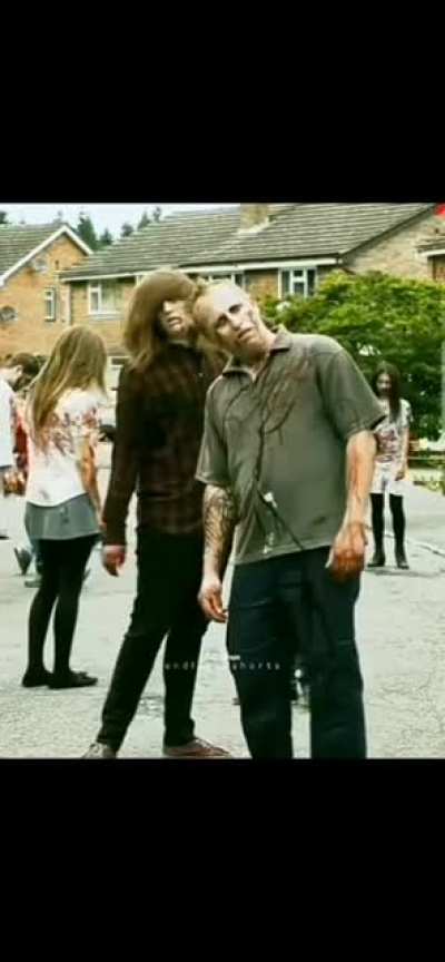 Zombi apocalypse. NSFW for violence