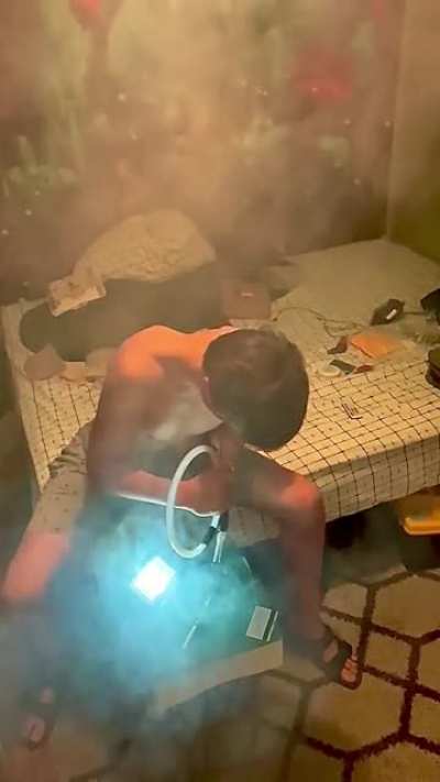 A Gram Per Line Keeps Me Feeling Fine 😮&zwj;💨💨