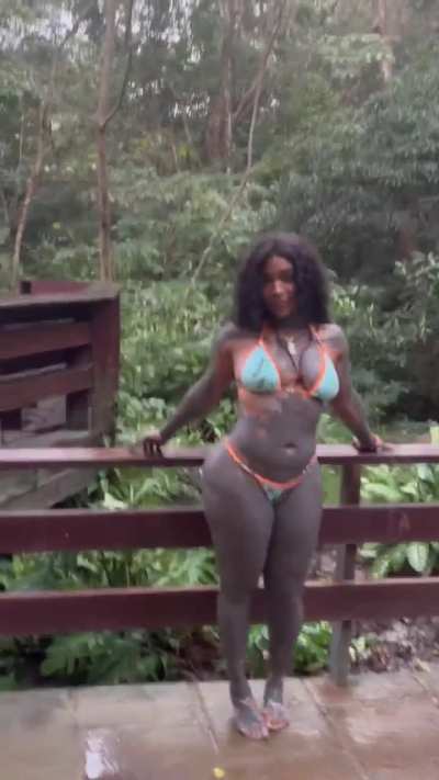 SZA Via IG