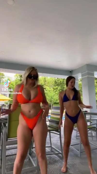 @lydiaanichols