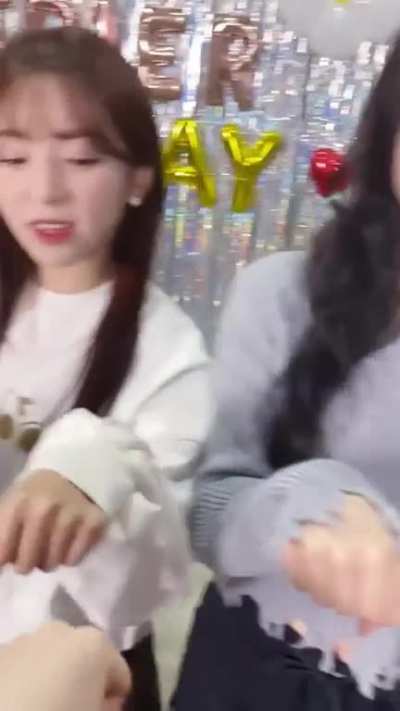 [230129] Yeseo &amp;amp; Kep1er TikTok update: 🤜🔥🤛