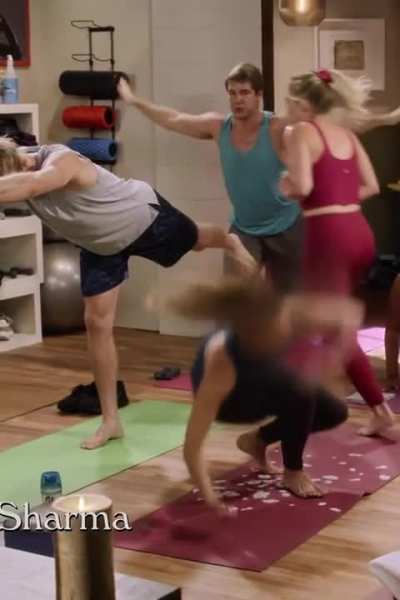 Hilary Duff in a Yoga Outfit