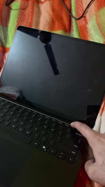 HELP WITH MICROSOFT SURFACE LAPTOP 7th edition | Doesn't charge 😭