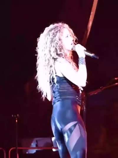 Shakira...