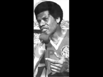 Momentos aleat&oacute;rios do futebol (03-100) - Dad&aacute; Maravilha e seu ritual para fazer gols