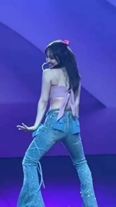 IM NAYEON