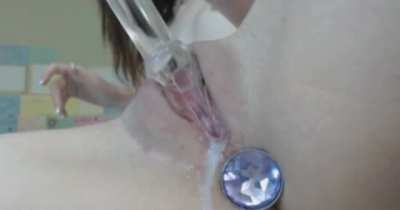 Creaming my pussy!
