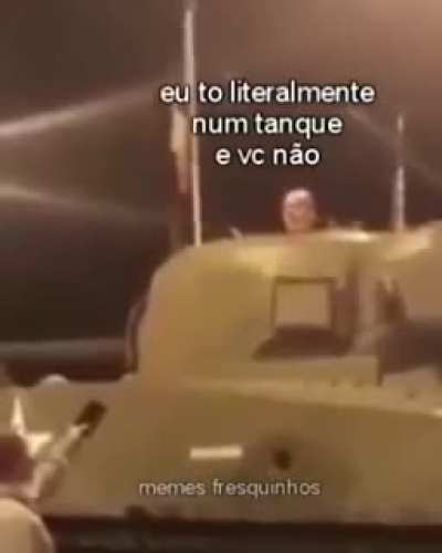 SAI DO TANQUE