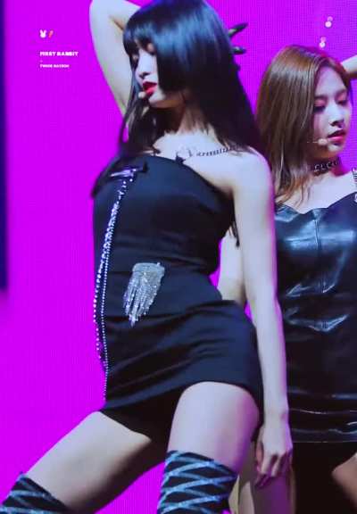 Twice - Momo