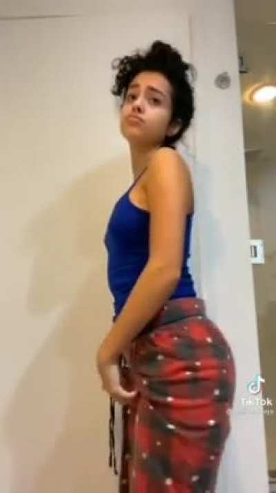 🤤🍑🍑