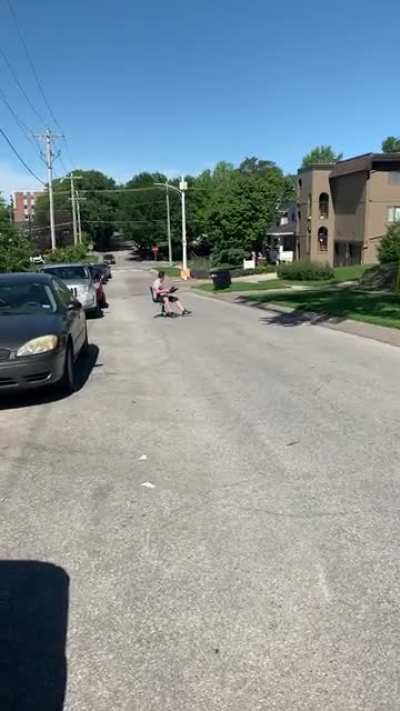 Today my ex picked up a few things he left in my apartment, including his &ldquo;gaming chair.&rdquo; Fortunately the fact that he had to park all the way down the street wasn&rsquo;t an issue on the way out.