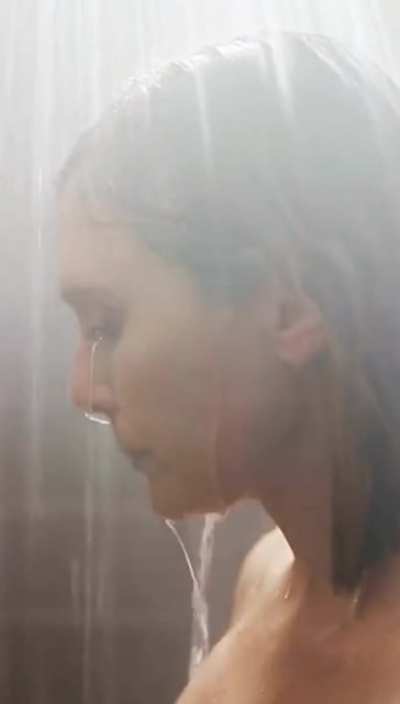 Shower time with Elizabeth Olsen