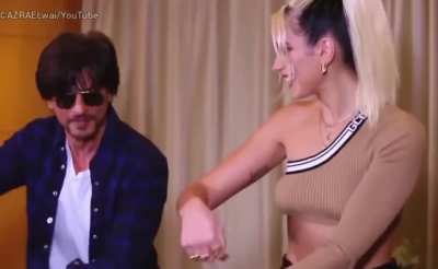 SRK needs to chill...
