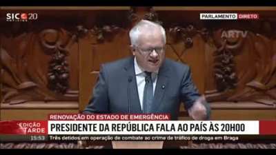 Cabrita &eacute; um meme 😂😂 vacinar as pessoas com 80 mil anos podem avisar os vossos av&ocirc;s que estavam debaixo da Terra