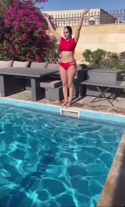 Lana is so sexy😍🔥