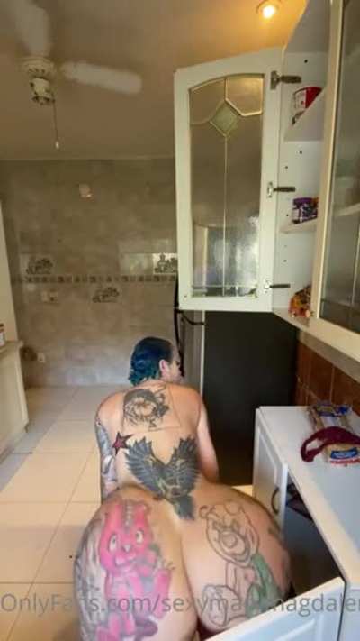 Pussy ass👅