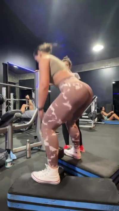 Gotta love her body