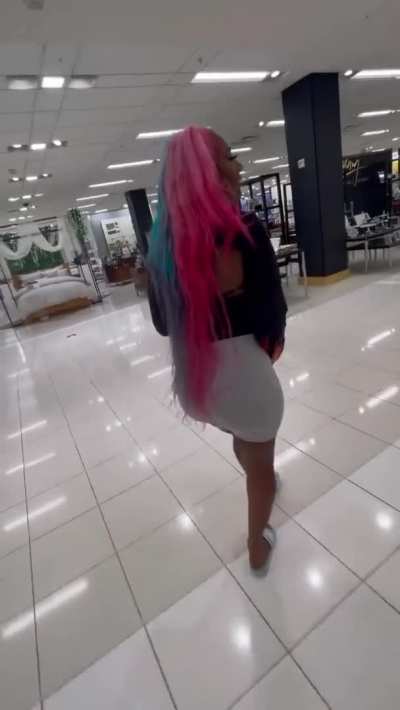 Remote vibrator makes woman squirt in public