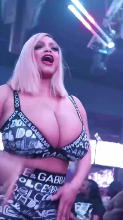 Lavish Styles "Birthday Club Night" - Lavish Dancing Part [Better Quality/Video Clip]