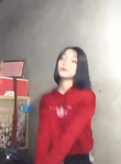 momento femboy