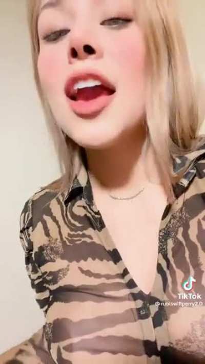 Another blonde for the win