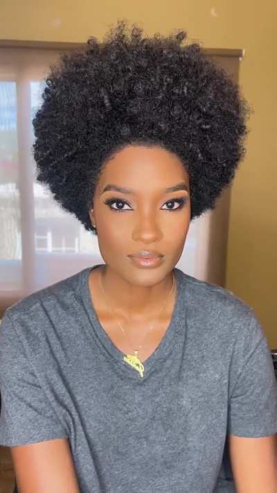 Davina Bennett (Miss Universe Jamaica 2017)