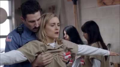 Taylor Schilling Got Groped By A Jailer In Orange Is The New Black