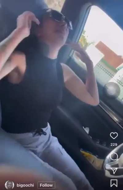 Girl wants her Ex boyfriend back and has a complete mental breakdown