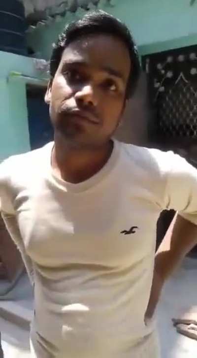A muslin man was allegedly beating his gf (Priya).

When a guy intervened he said &ldquo;mere sath hai wo&rdquo;

The girl furiously said &ldquo;ek video(Sakshi&rsquo;s murder) viral ho gayi toh sara batangar bana kar baithe ho&rdquo;.

We have seen hundreds of Love jihad murder cases
