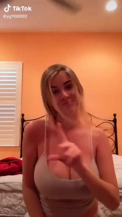 Signing out for the day! Big tits jiggling compilation!