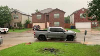Some peaceful morning rain here in Texas. I&rsquo;ve been thriving for this weather and i&rsquo;m so glad it&rsquo;s here!