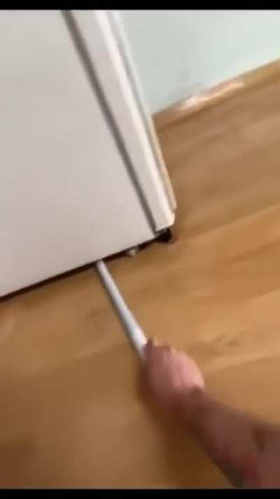 A Great way to clean under your fridge