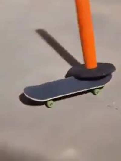 blursed_pole