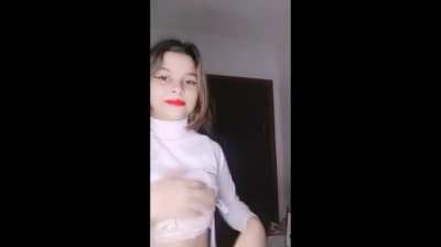 VANESSA BRANQUINHA GOSTOSA SE EXIBINDO - LIVE COMPLETA NO PRIMEIRO COMENTARIO 