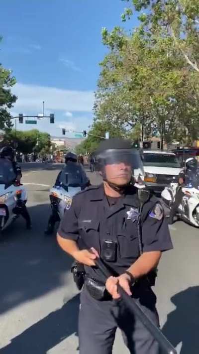 Wtf SJPD? Cop waits in excitement, like it&rsquo;s a game