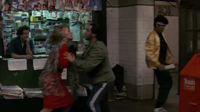 Linda Kozlowski Knees a Man in the Balls in Crocodile Dundee (1986)
